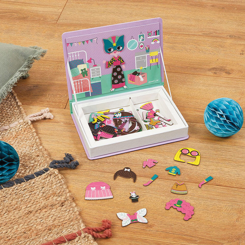 Girls Dress Up Magnetic Book