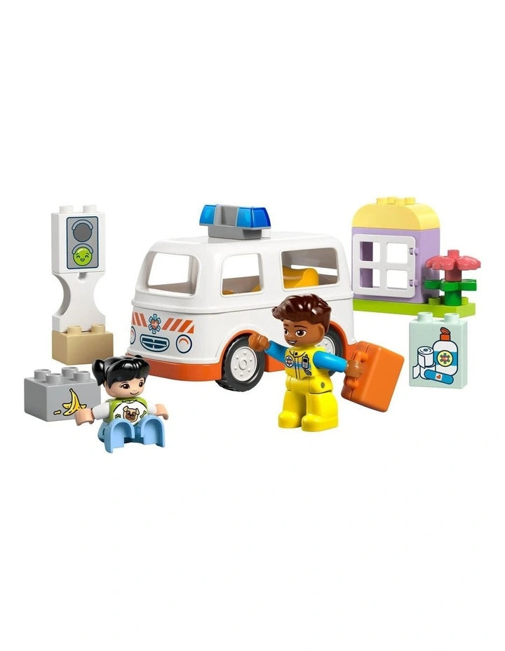 DUPLO™ - Ambulance & Driver (10447)