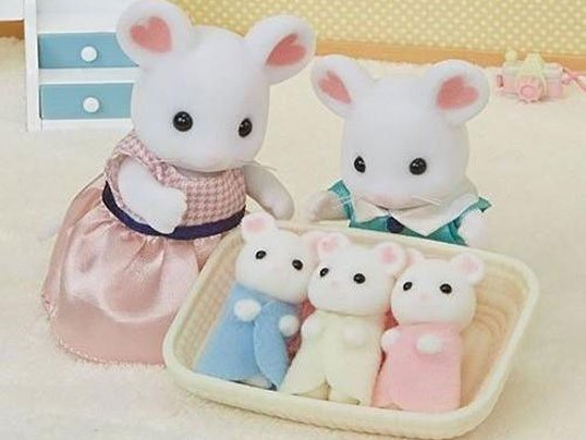 Sylvanian Families - Marshmallow Mouse Triplets - Toot Toot Toys