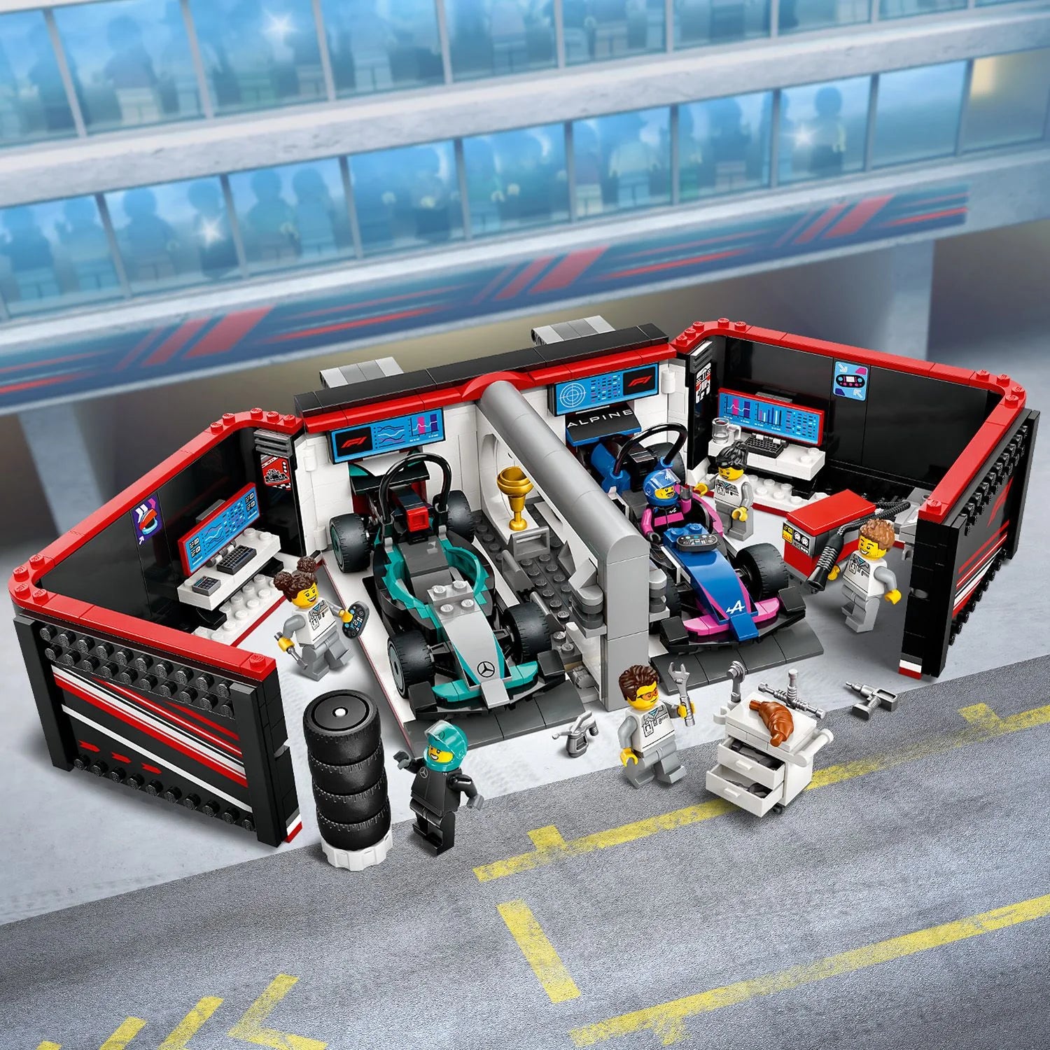 City F1® Garage & Mercedes-AMG & Alpine Cars (60444)