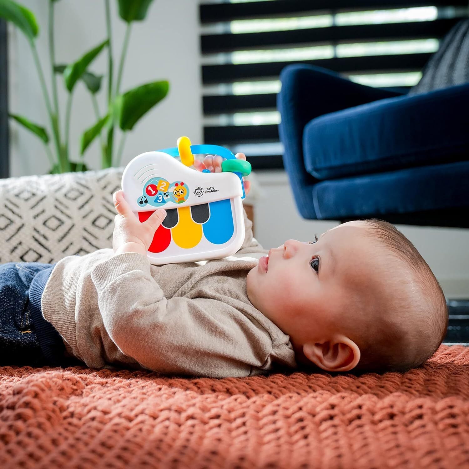 Baby Einstein Hape - Petit Piano Musical Peg Toys