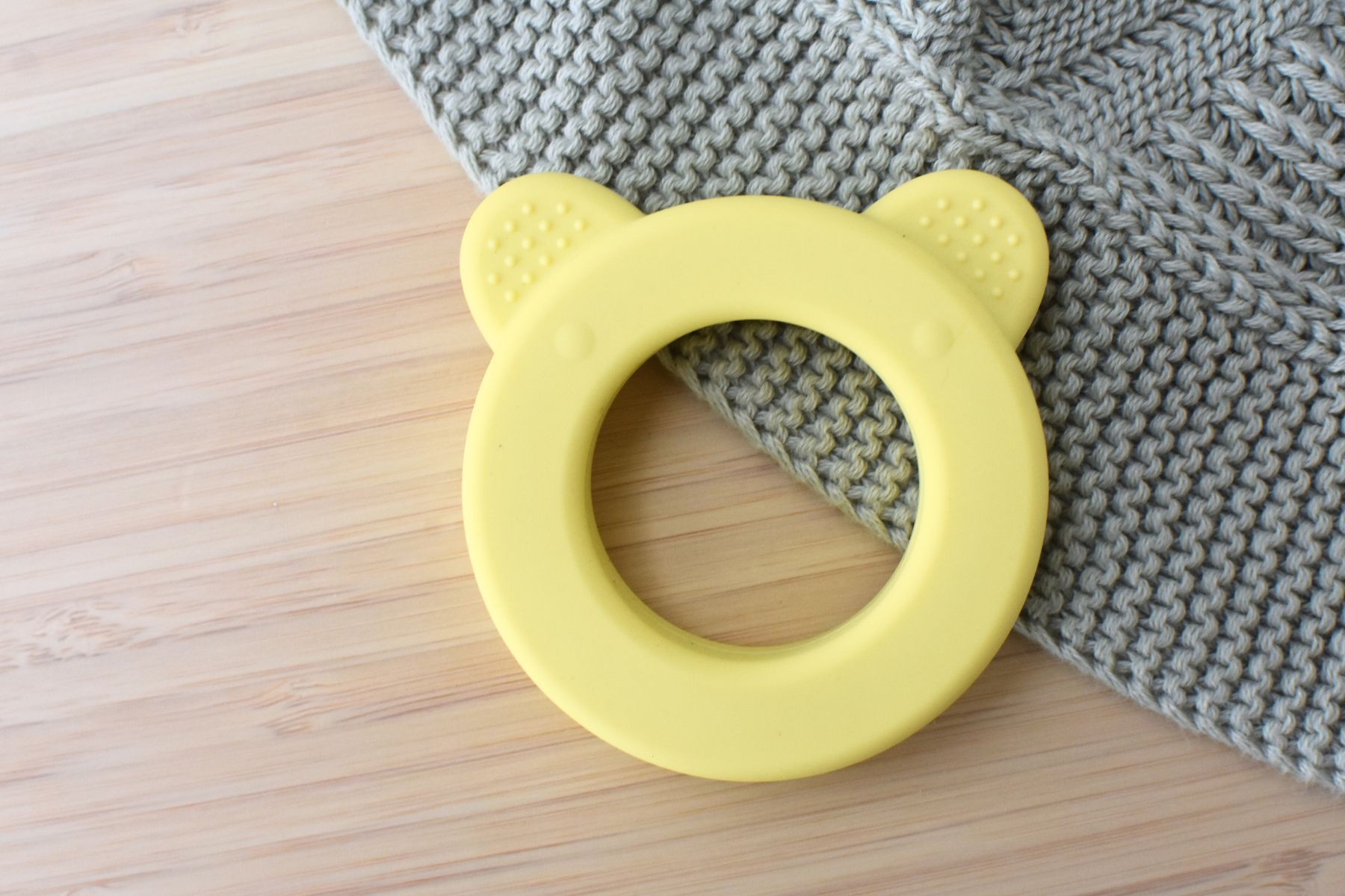 Koala Dream - Sensory Silicone Teether - Yellow