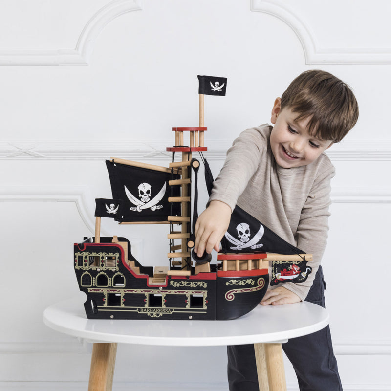 Le Toy Van - Barbarossa Ship