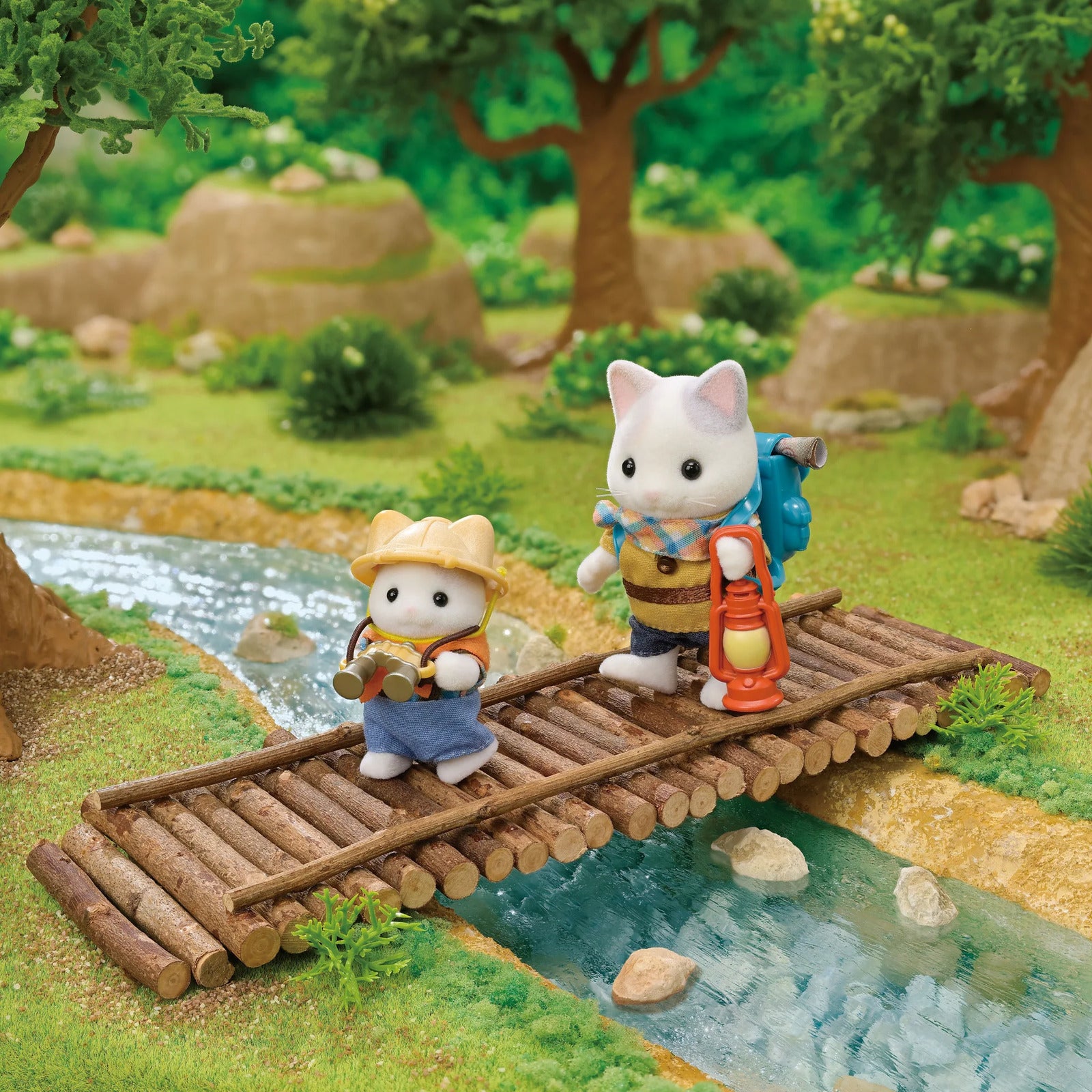 Sylvanian Families - Exciting Exploration Set - Latte Cat Brother And Baby