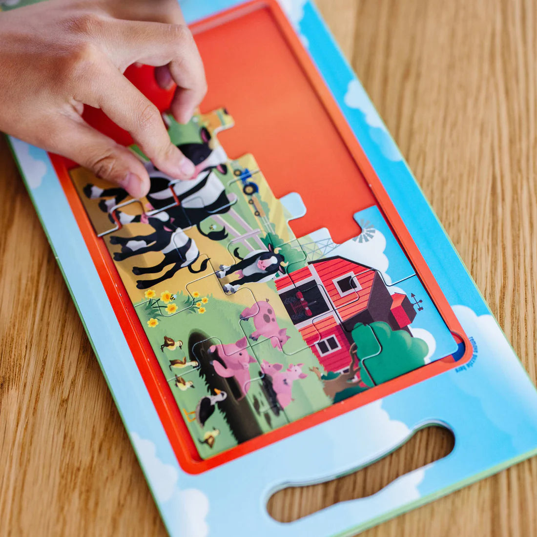 Melissa & Doug - Magnetic Take-Along Jigsaw Puzzle - On the Farm