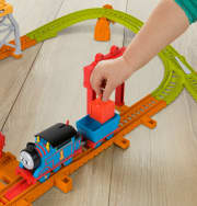 Thomas & Friends™ - Motorised Thomas' Wobble Track Set