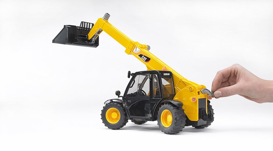 Bruder - 1:16 CATERPILLAR Telehandler (02141)