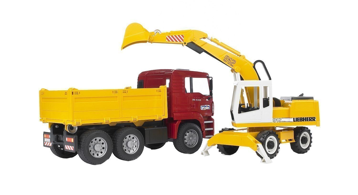 1:16 MAN TGA Construction Truck with Liebherr Excavator (02751)