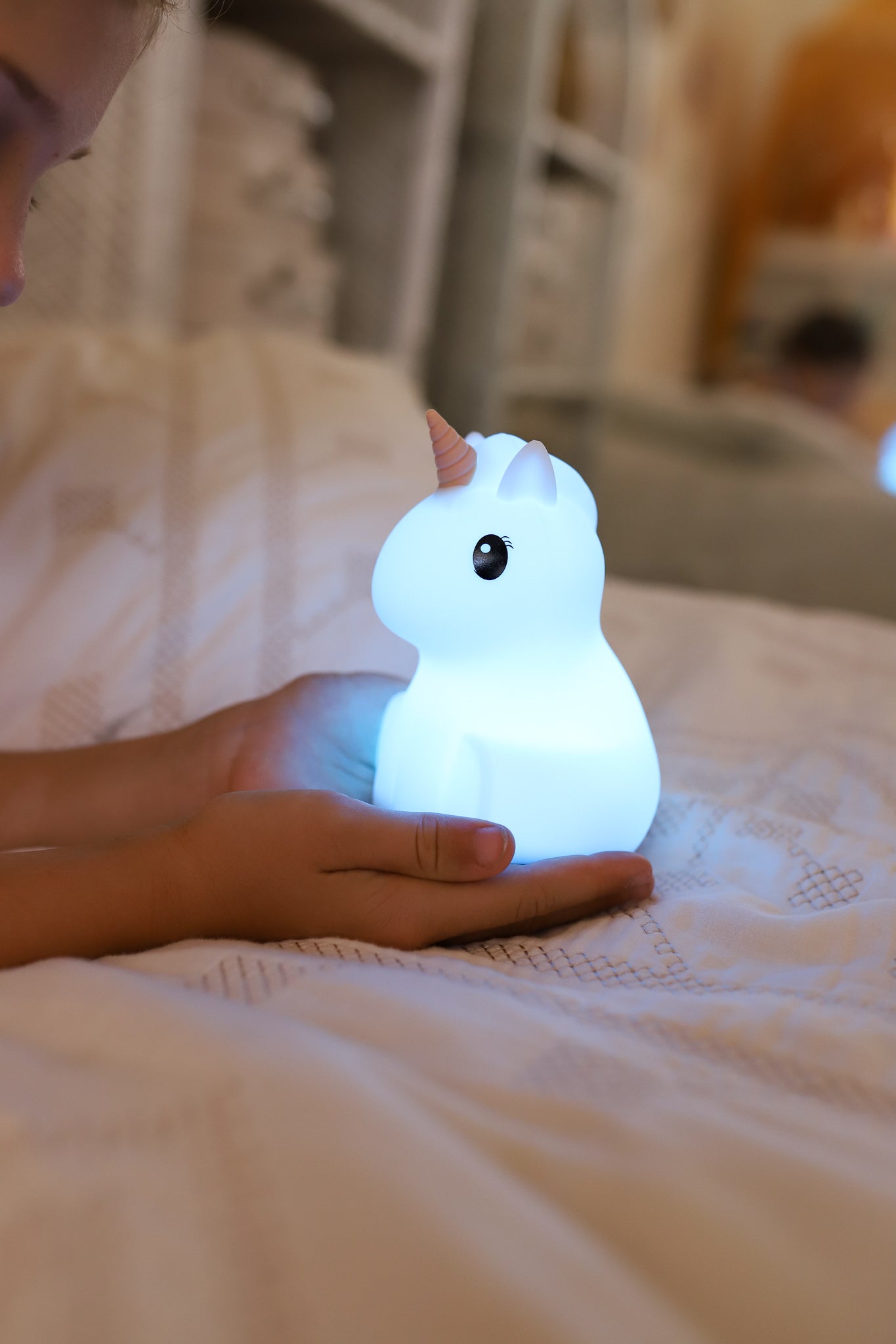 Duski Dream Guardian - Rechargeable Bluetooth Speaker Night Light - Pink Unicorn