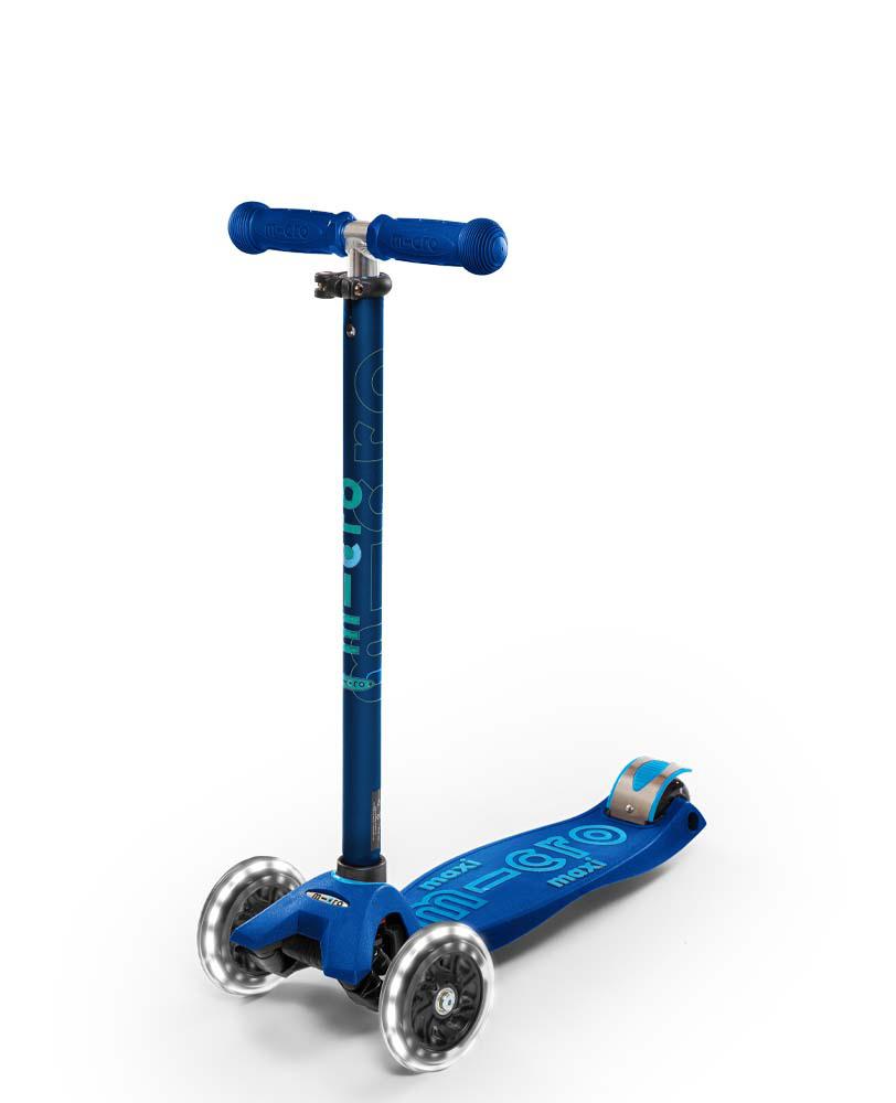 Maxi Micro Deluxe Scooter - LED Light Up Wheels - Navy Blue - 5-12 years